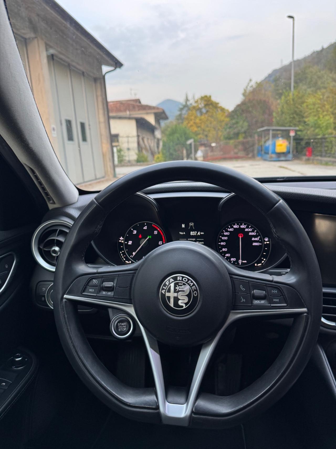 Alfa Romeo Giulia 2.2 Turbodiesel 160 CV AT8 Super