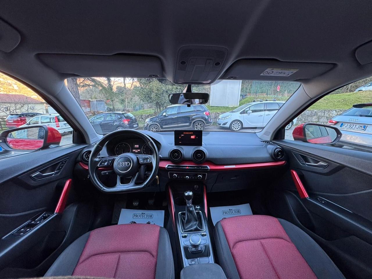 Audi Q2 30 TDI 116CV Business Design GARANZIA 1 ANNO