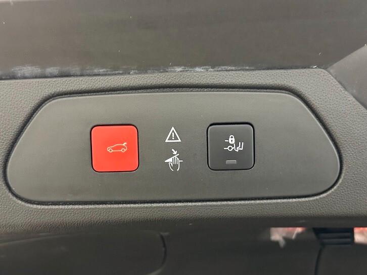 Opel Grandland X 1.6 Hybrid4 Plug-in aut. AWD