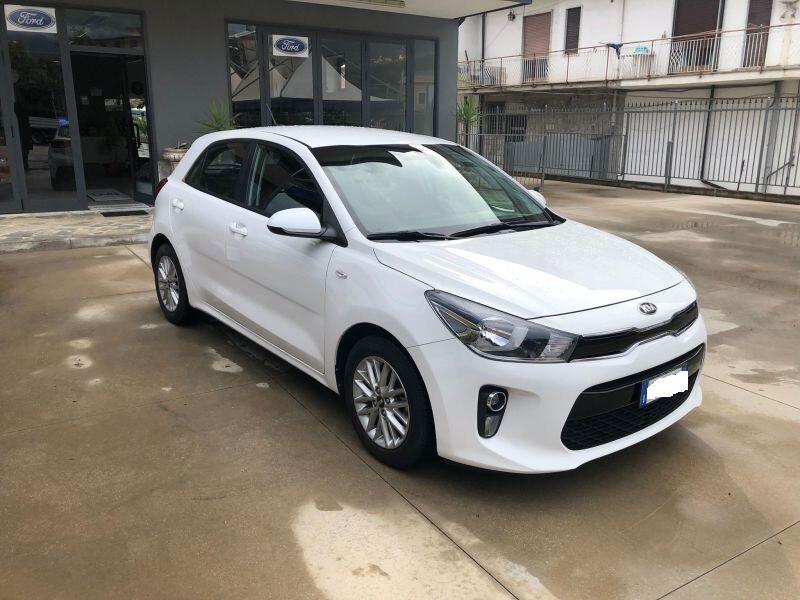 Kia Rio 1.2i 84cv anno 2019