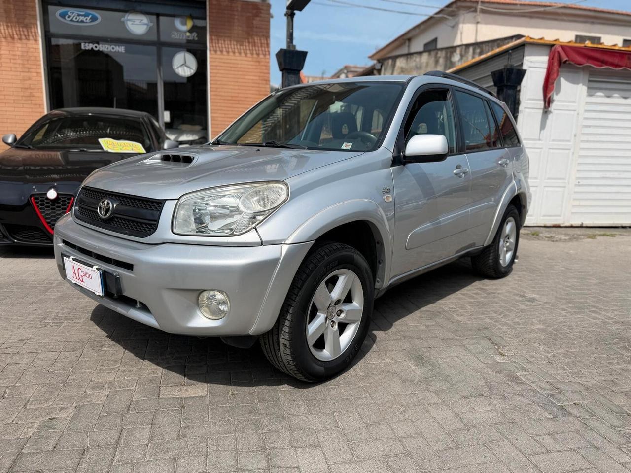 Toyota RAV 4 RAV4 2.0 Tdi D-4D cat 5 porte Sol