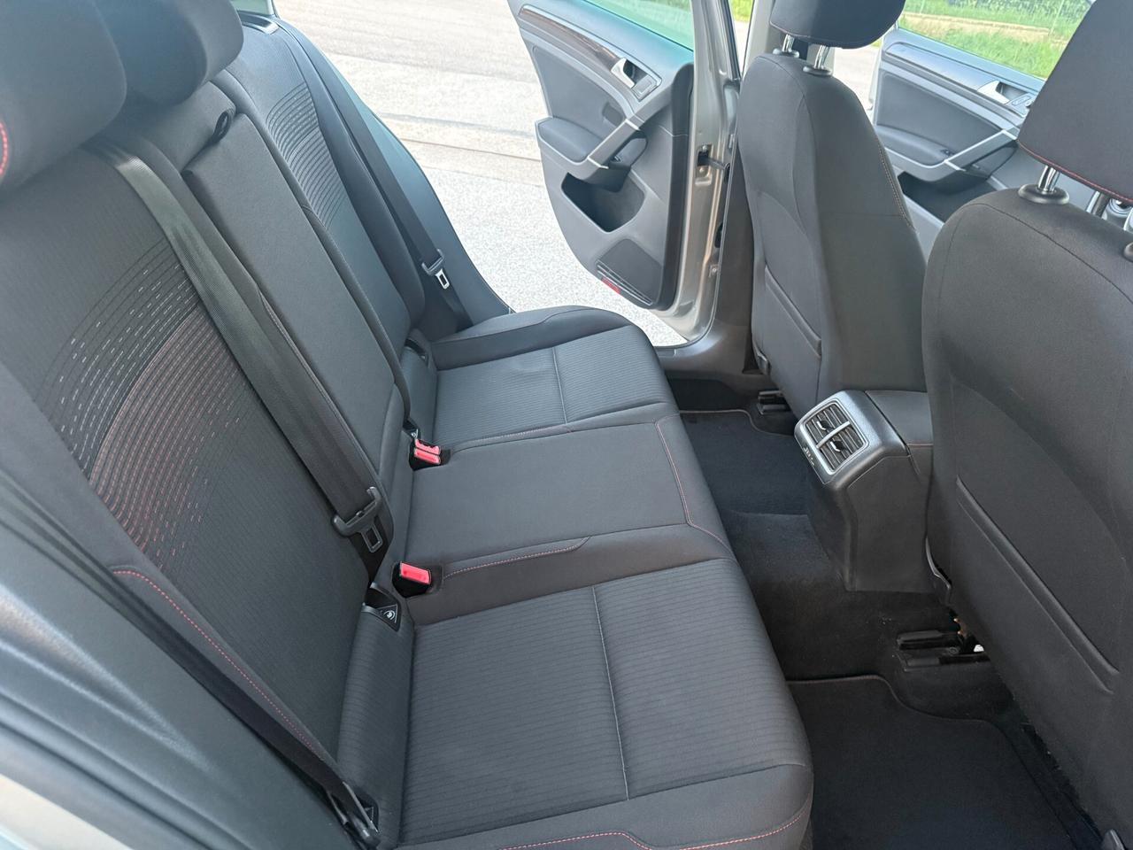 Volkswagen Golf Variant 1.6 TDI 115 CV Highline BlueMotion Technology