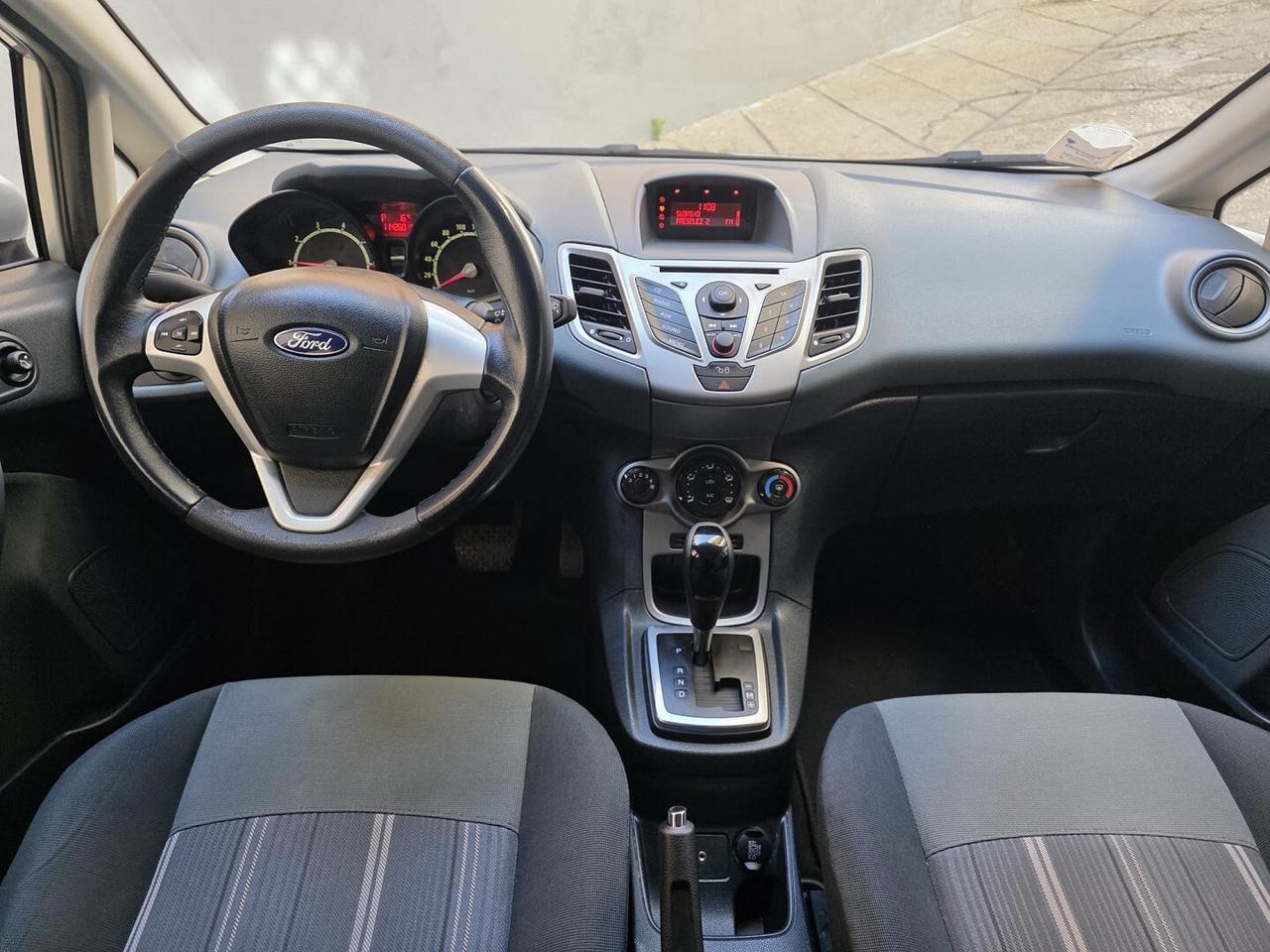 FORD FIESTA AUTOMATICA - PROMO
