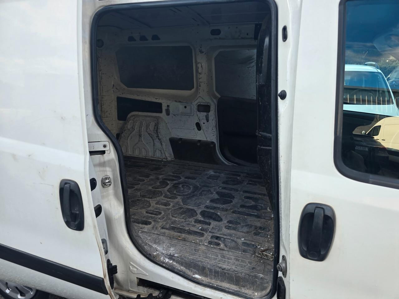 Fiat Doblo Doblò 1.3 MJ 16V Cargo Maxi Lamierato
