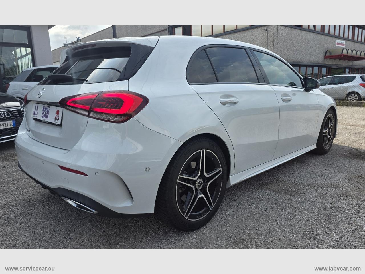 MERCEDES-BENZ A 200 Automatic Premium