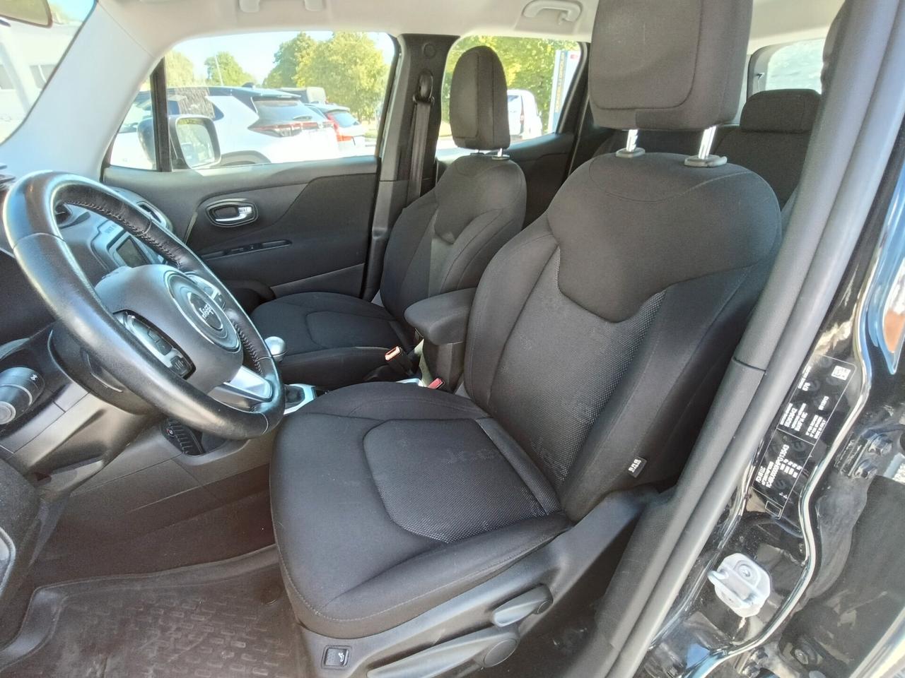 Jeep Renegade 1.6 E-TorQ EVO Longitude GPL