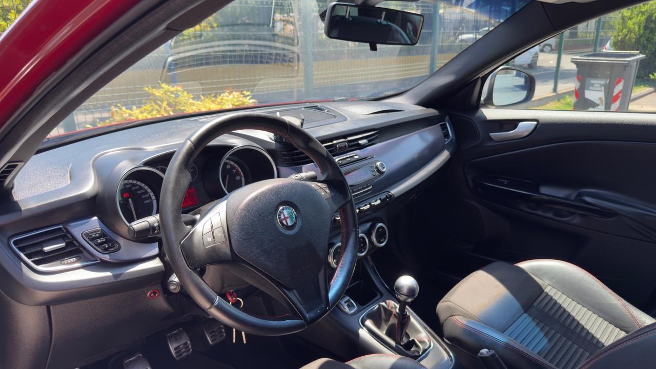 Alfa Romeo Giulietta 1.4 Turbo MultiAir Exclusive 2013
