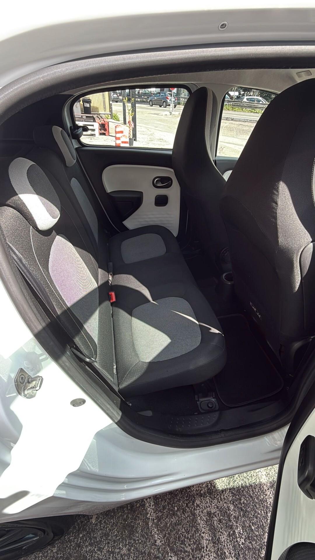 Renault Twingo SCe 65 CV Duel2