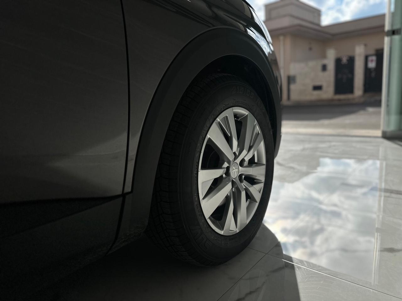 Peugeot 3008 BlueHDi 130 S&S Active