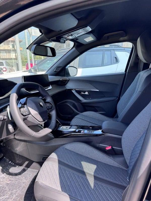 Peugeot 2008 Allure Hybrid 1