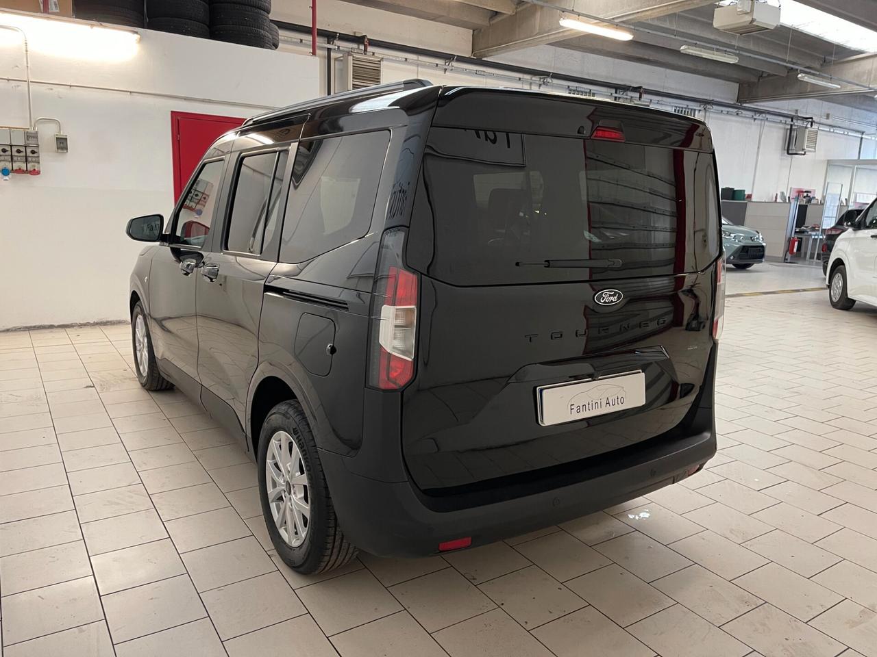 Ford Tourneo Courier Titanium 1.0 125cv c.auto-Ok Neopatent-LEGGI SOTTO