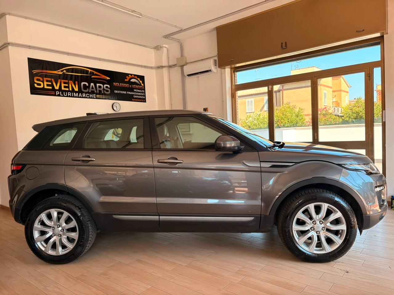 Land Rover Range Evoque 2.0 TD4 150 CV 5p. Business Edition Pure