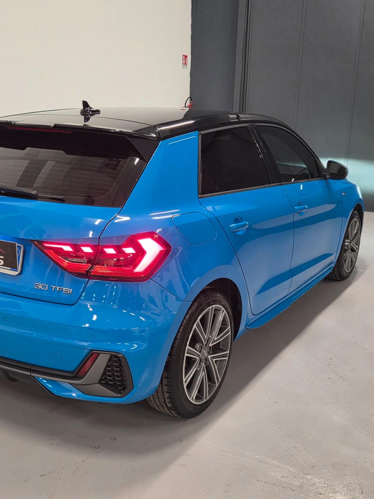 Audi A1 SPB 30 TFSI S line edition