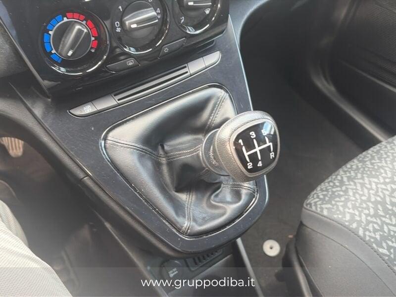 Lancia Ypsilon III 2015 Benzina 1.2 Silver 69cv