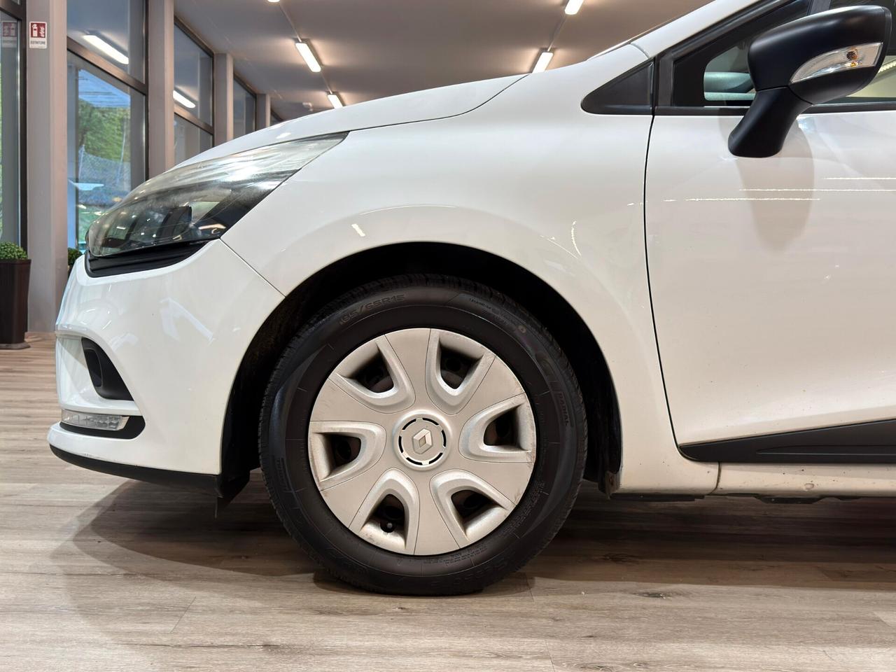 RENAULT CLIO VAN 1.5dci 75cv AUTOCARRO 2POSTI