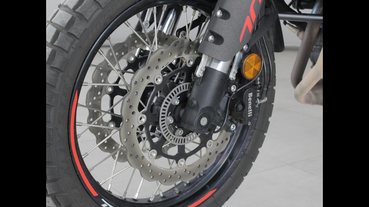 BENTLEY TRK - Trk 702 X abs E5