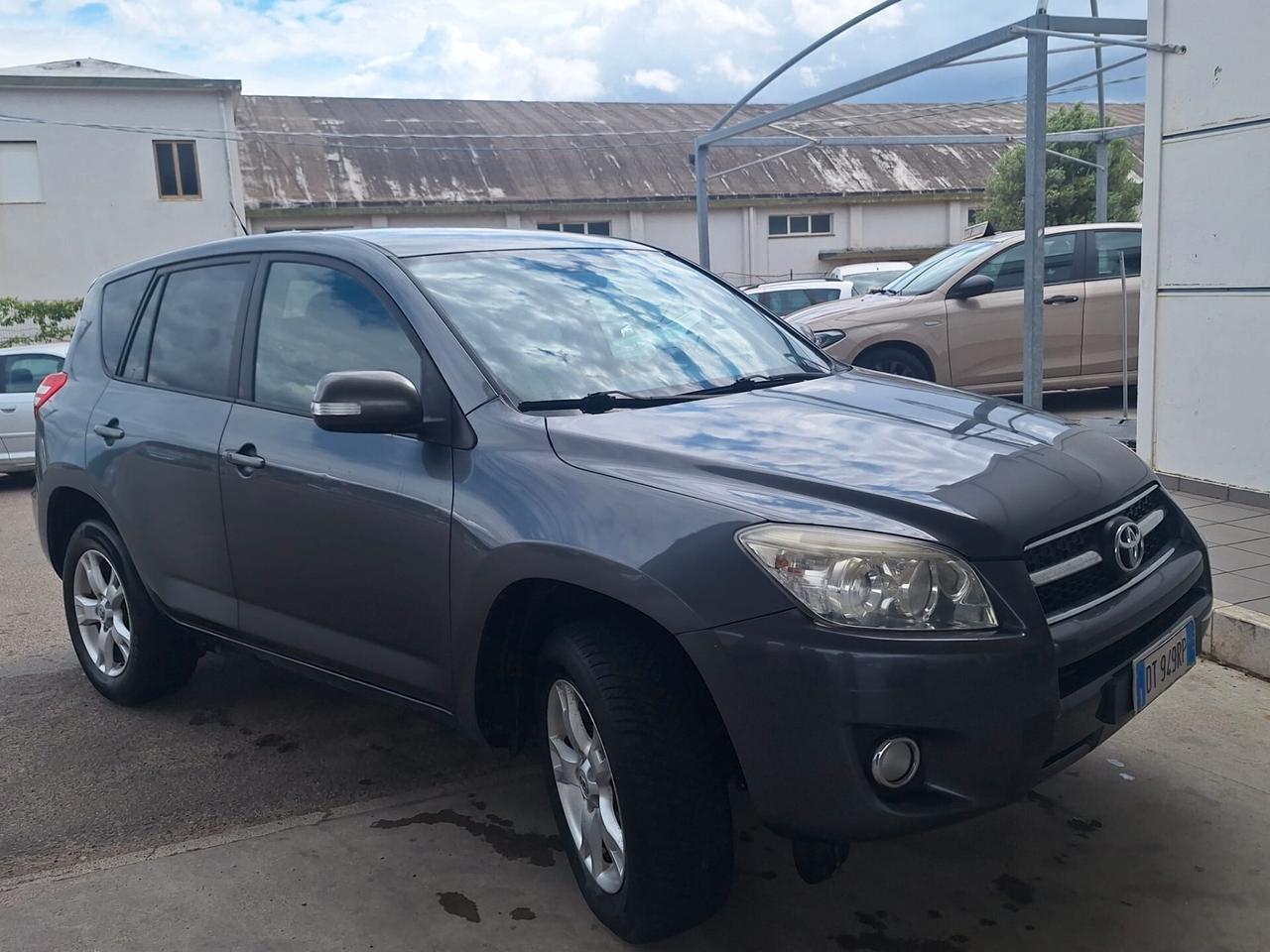 Toyota RAV 4 RAV4 2.2 D-4D 150 CV DPF Luxury