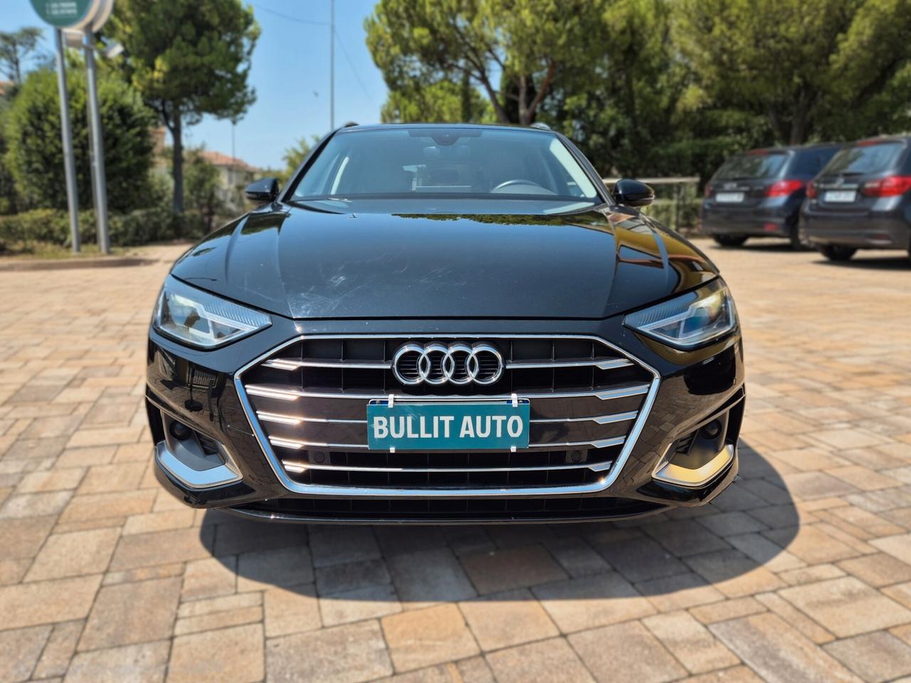 Audi A4 Avant 30 TDI/136 CV S tronic Business Advanced