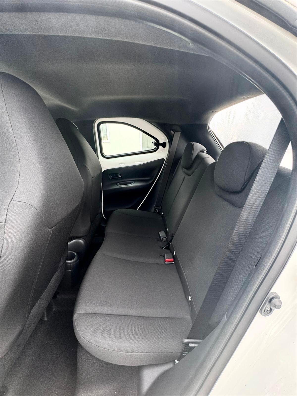 Toyota Aygo X 1.0 VVT-i 72 CV 5 porte Active