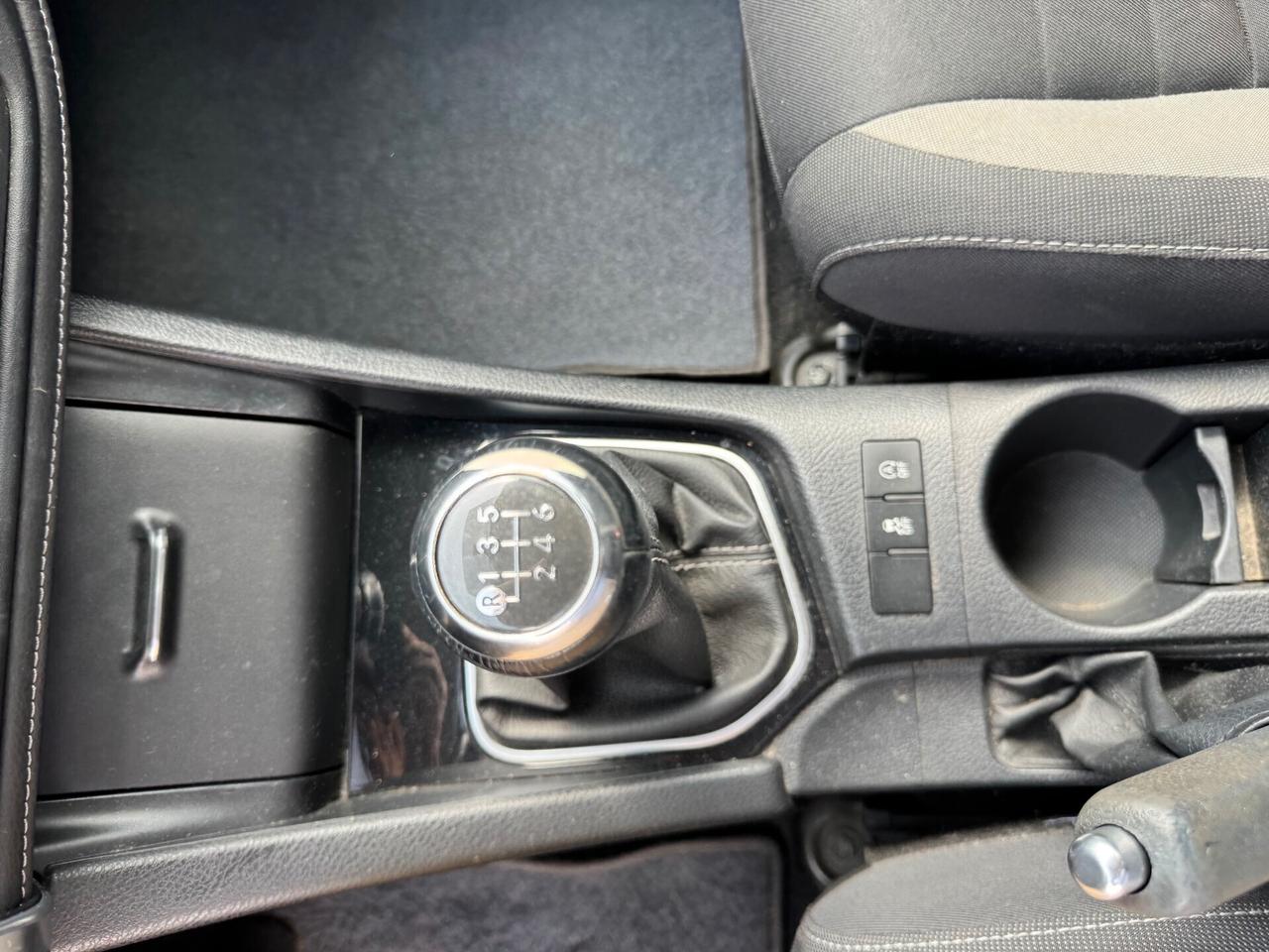 Toyota Auris SW Touring Sports 1.6cc D-4D 112cv Active