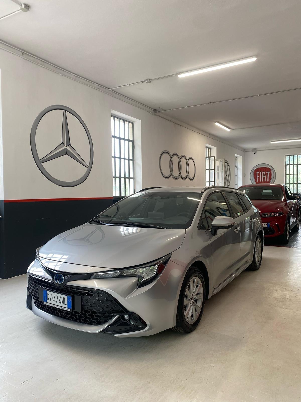 Toyota Corolla GR SPORT 1.8 Hybrid Touring Sports