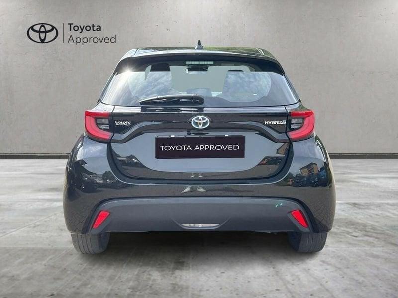 Toyota Yaris Hybrid Trend MY22