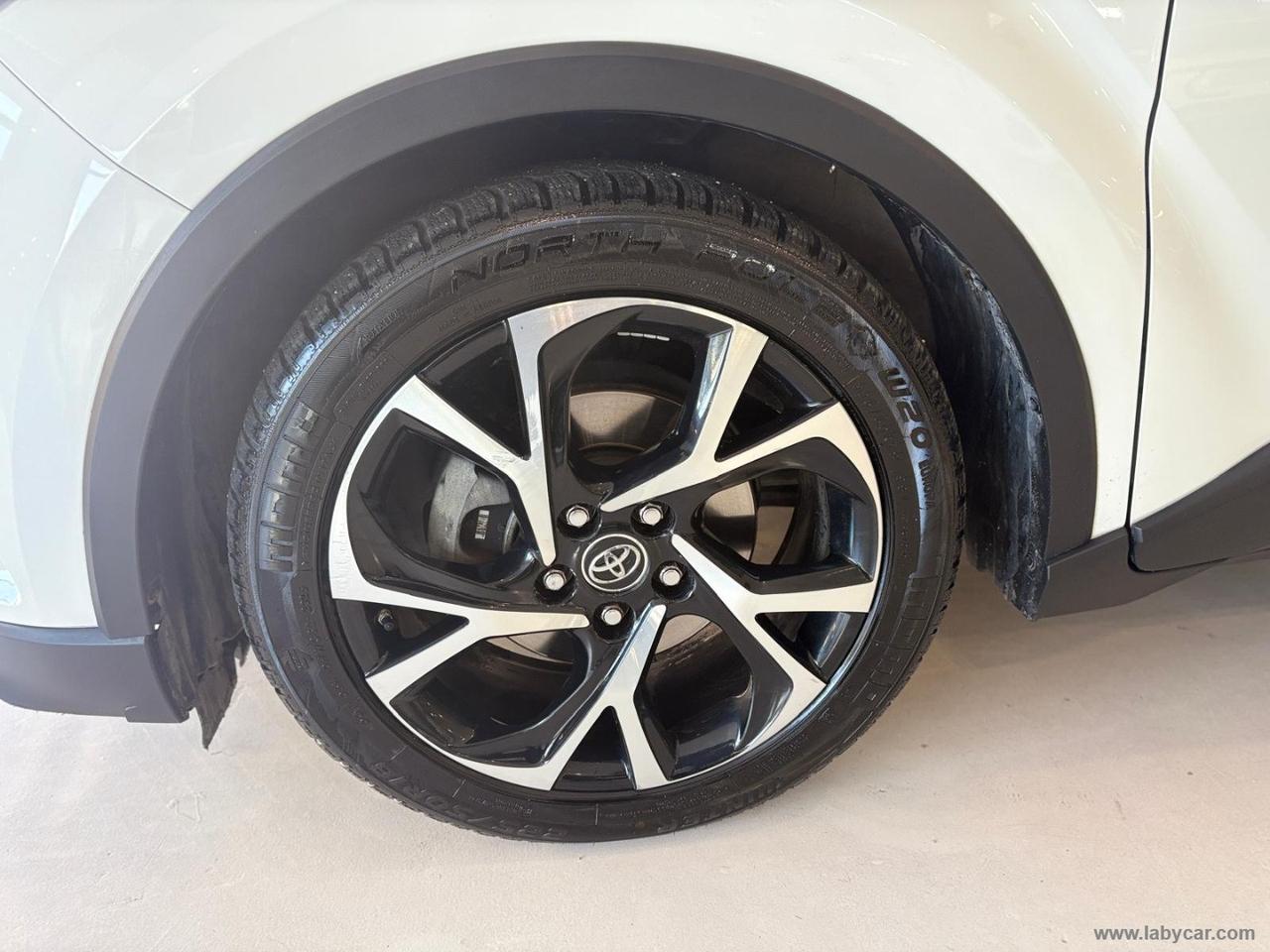 TOYOTA C-HR 1.8 Hybrid E-CVT Trend