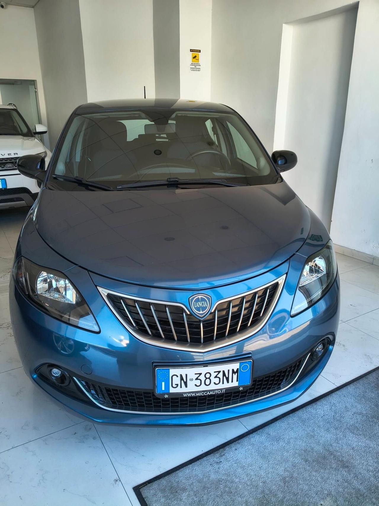 Lancia Ypsilon 1.0 FireFly 5 porte S&S Hybrid Gold