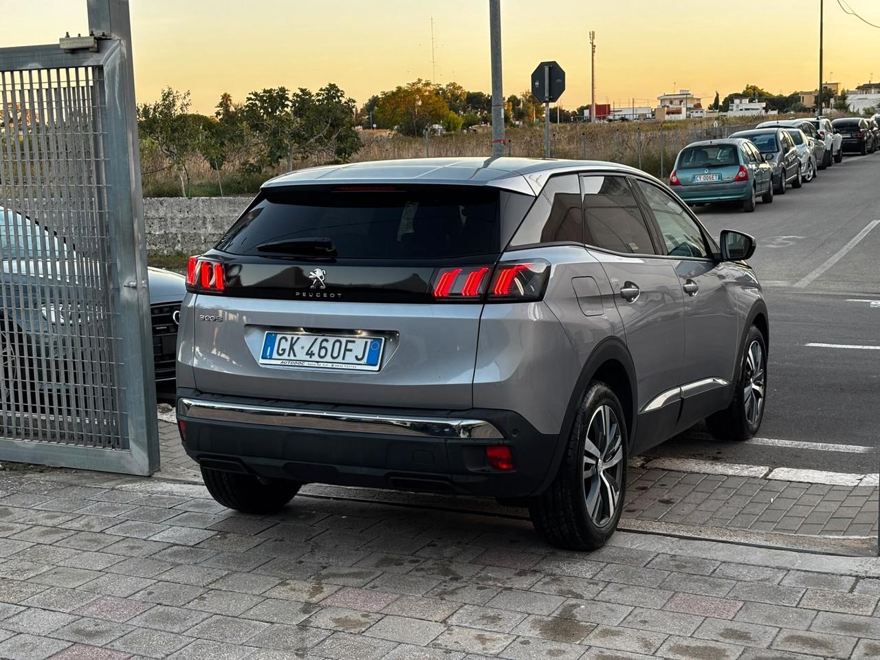 Peugeot 3008 1.5 HDi 130cv EAT8 Allure - 2022