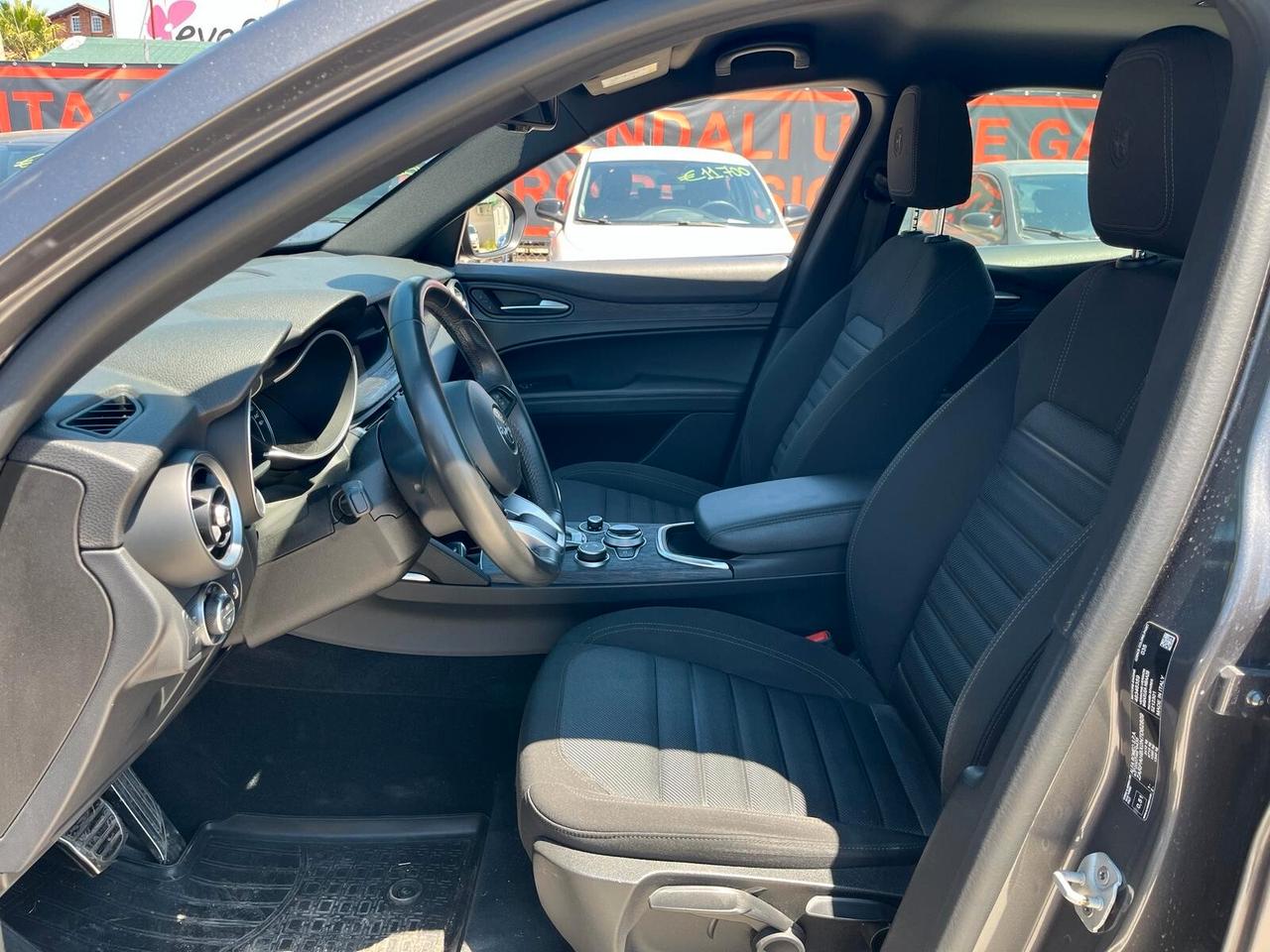 Alfa Romeo Stelvio 2.2 Turbodiesel 190 CV AT8 Q4 Business - Unico proprietario - 46.957 KM