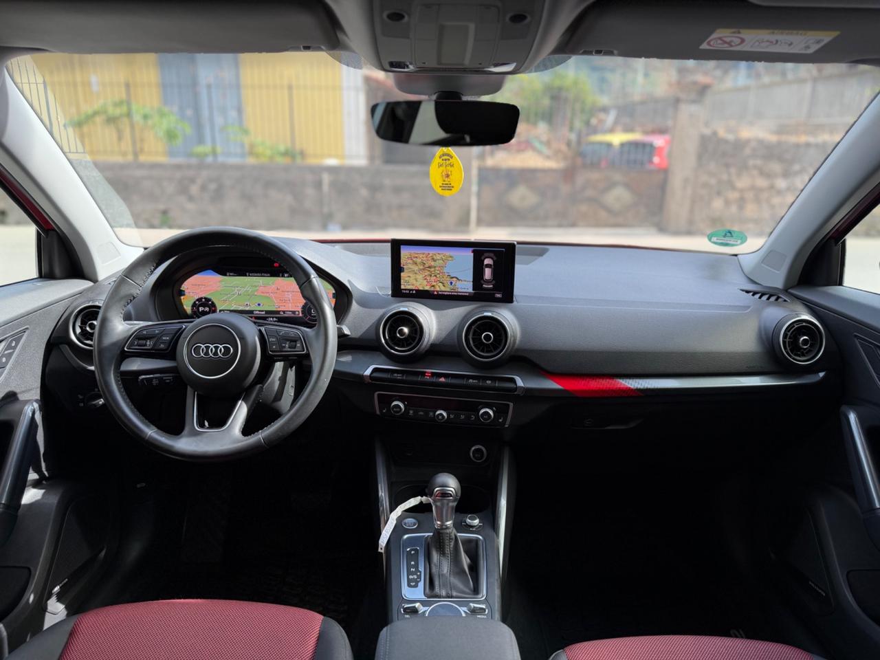 Audi Q2 30 TDI S line Edition