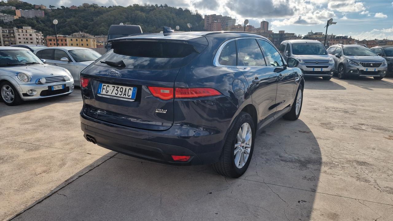 Jaguar F-Pace 2.0 D 180 CV AWD Prestige