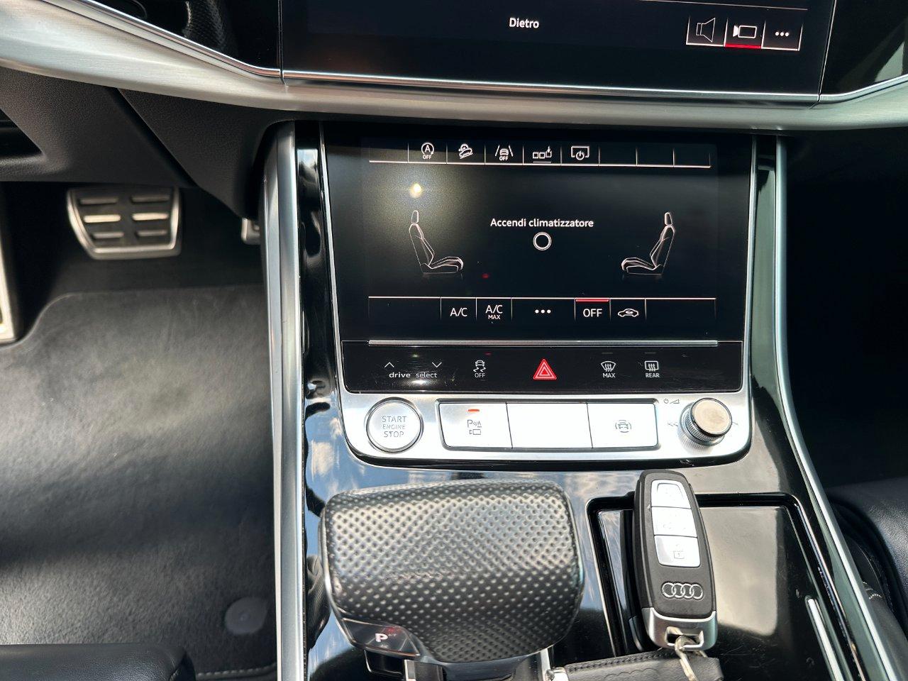 Audi Q8 50 3.0 tdi mhev Sport quattro tiptronic