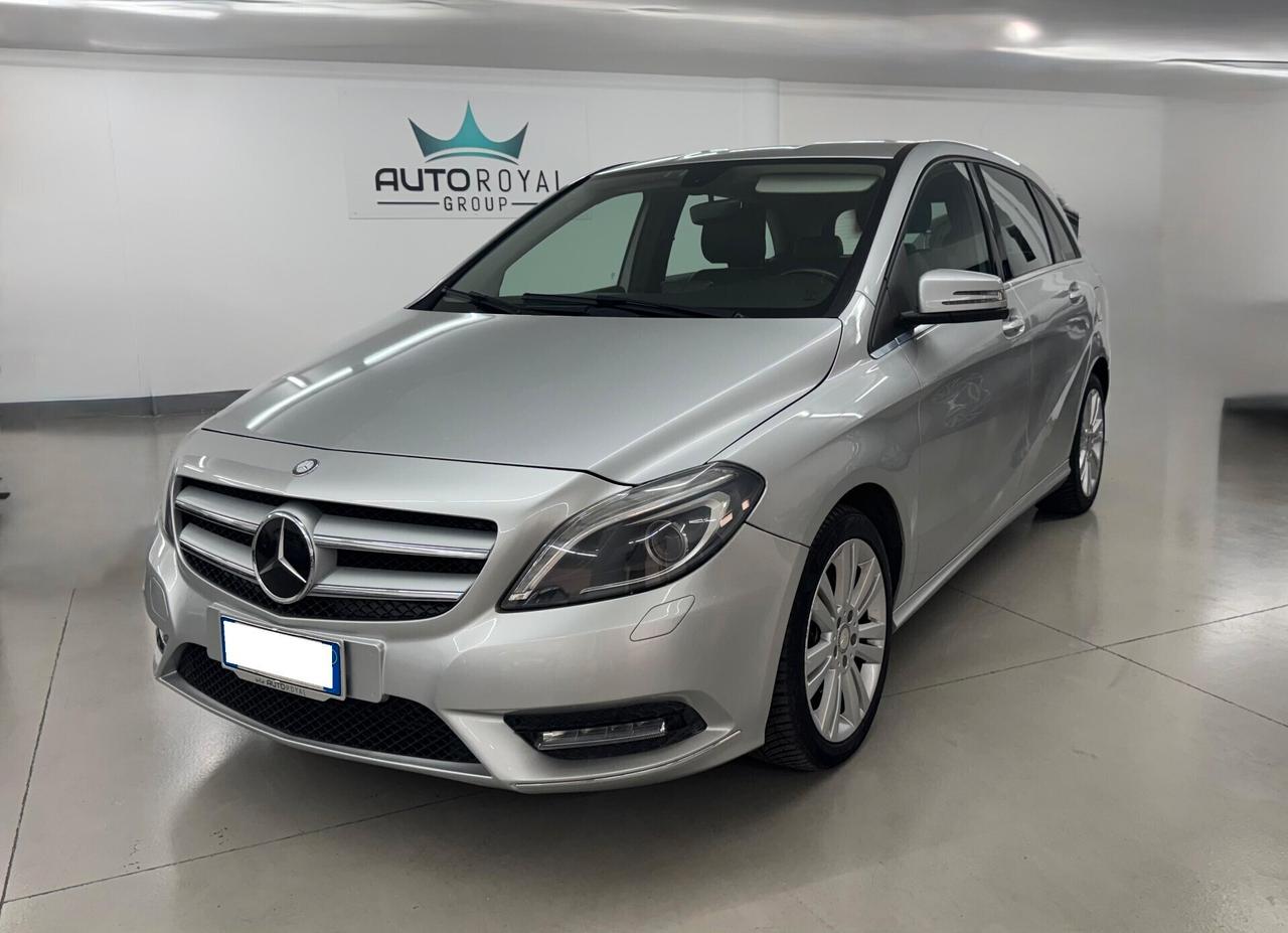 Mercedes-benz B 200 Premium