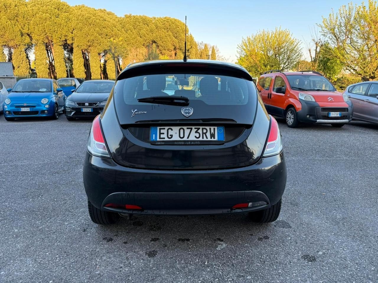 Lancia Ypsilon 1.2 69 CV 5 porte GPL Ecochic Silver