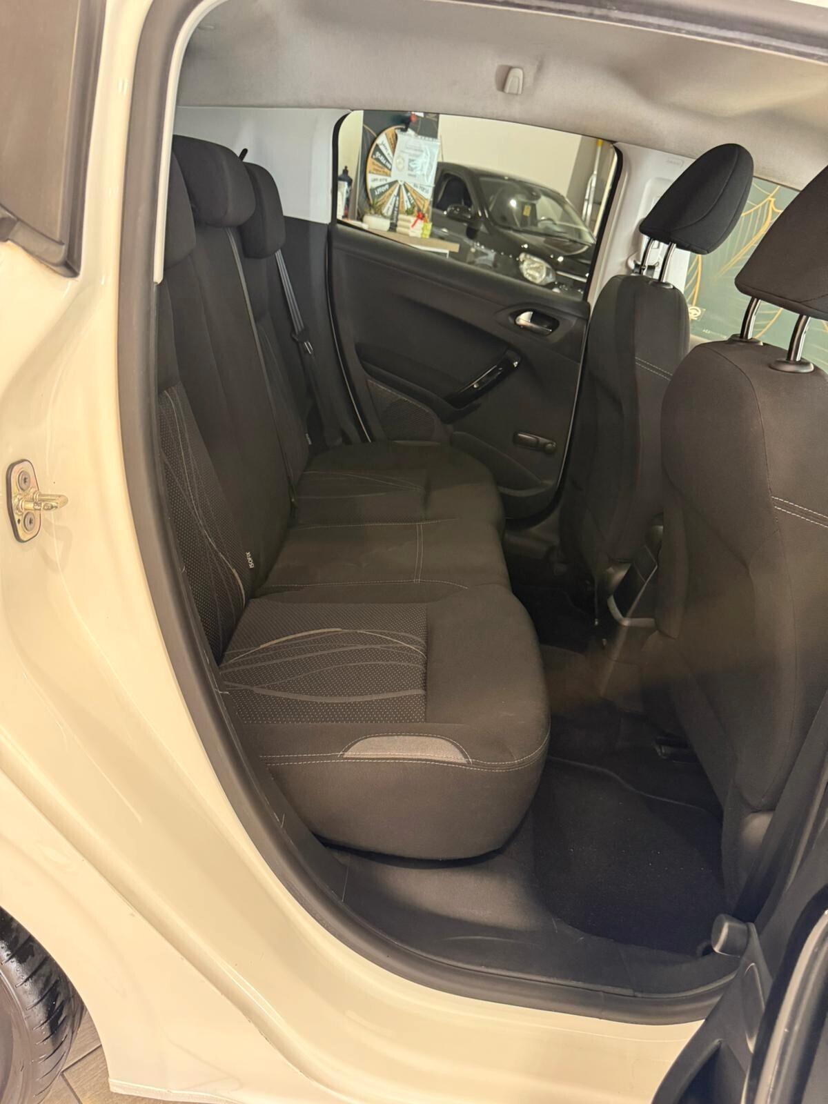 PEUGEOT 208 1.4 95CV BENZINA/GPL ANNO 2015 CON SOLI 119.000 KM