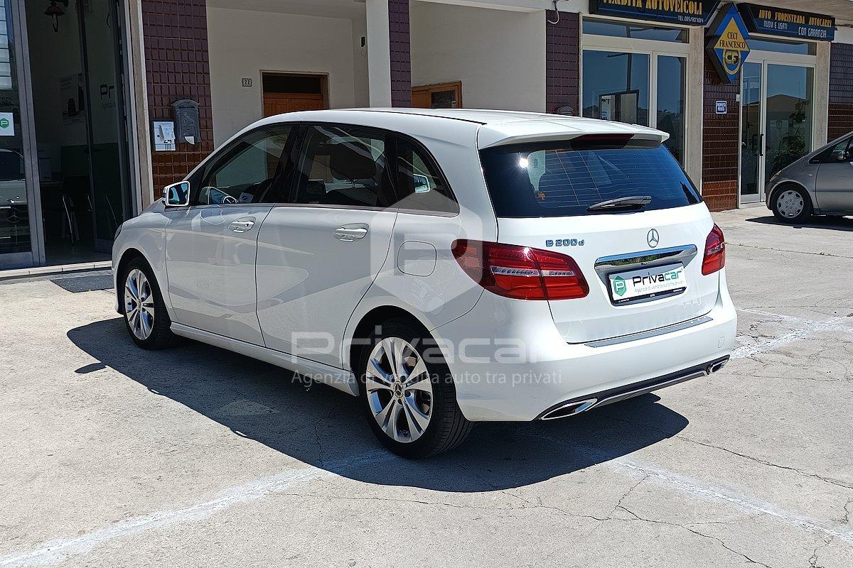 MERCEDES B 200 d Premium
