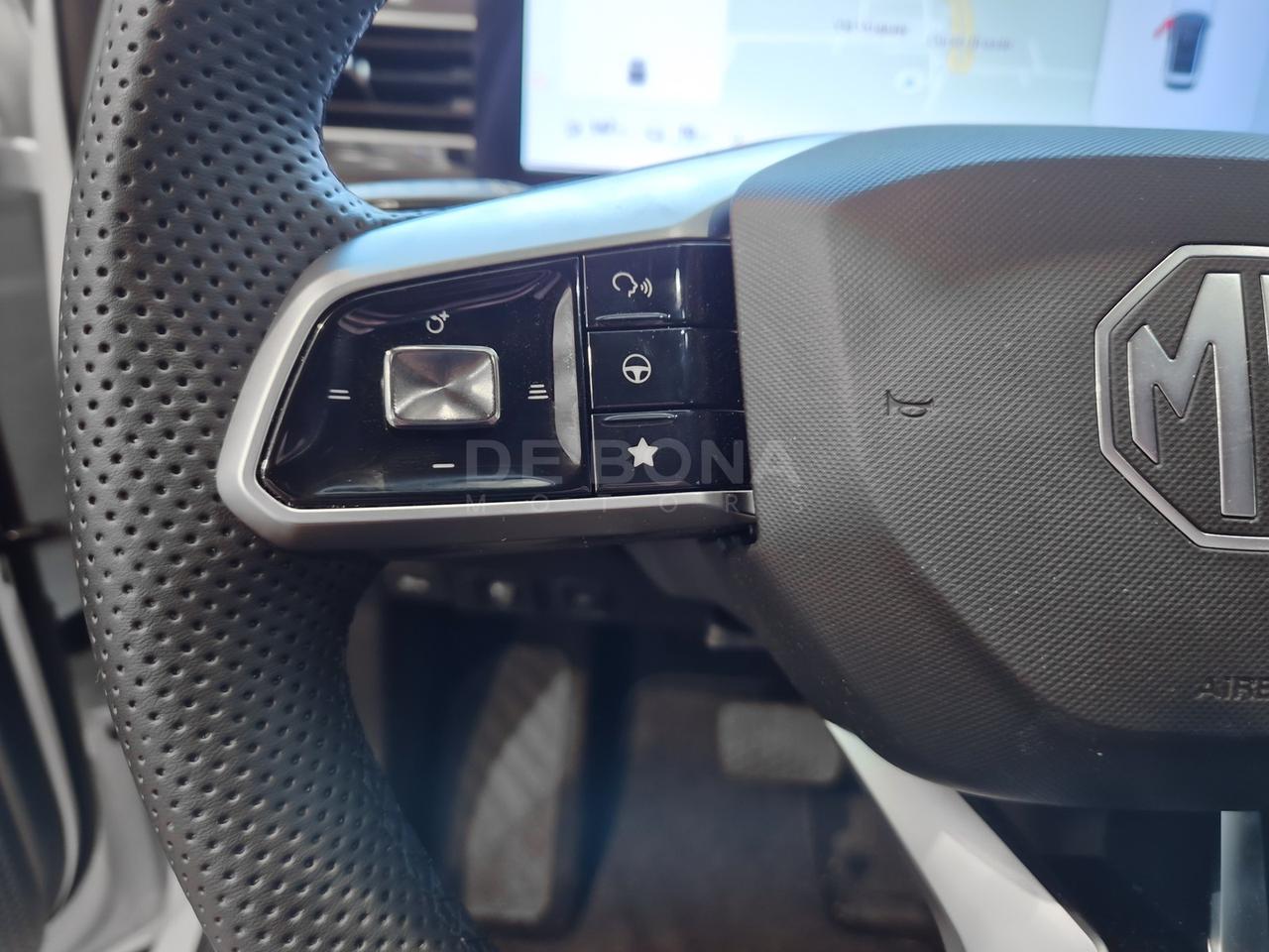 Mg HS 1.5 phev luxury