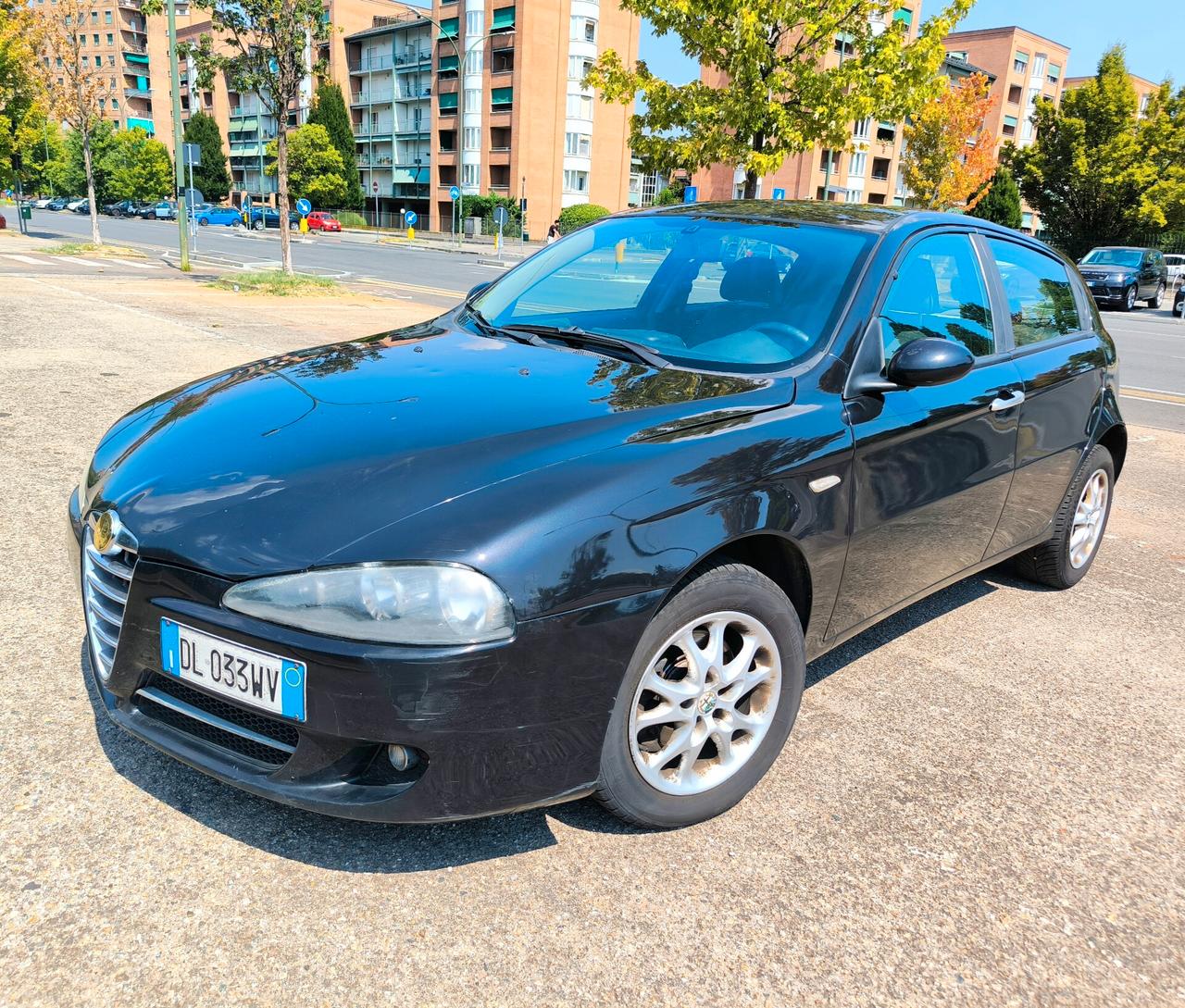 Alfa Romeo 147 1.9 JTD (120) 5 porte Distinctive