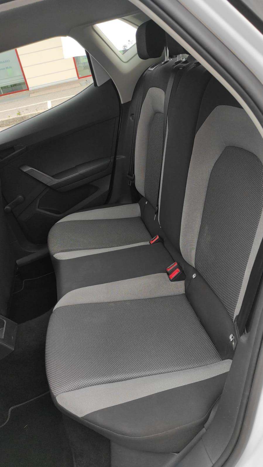 SEAT IBIZA 1.6 TDI 95CV 5 PORTE MANUALE OK NEOPATENTATI