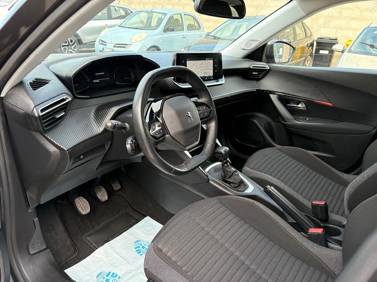 Peugeot 2008 BlueHDi 100 S&S Allure Navi Pack