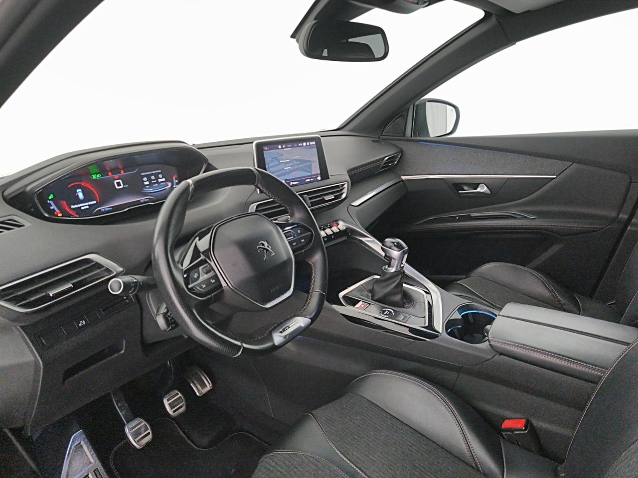 Peugeot 3008 1.5 bluehdi GT Line 130cv