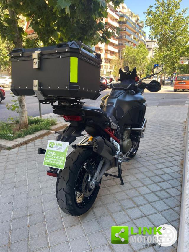 DUCATI Multistrada V4 S travel & radar