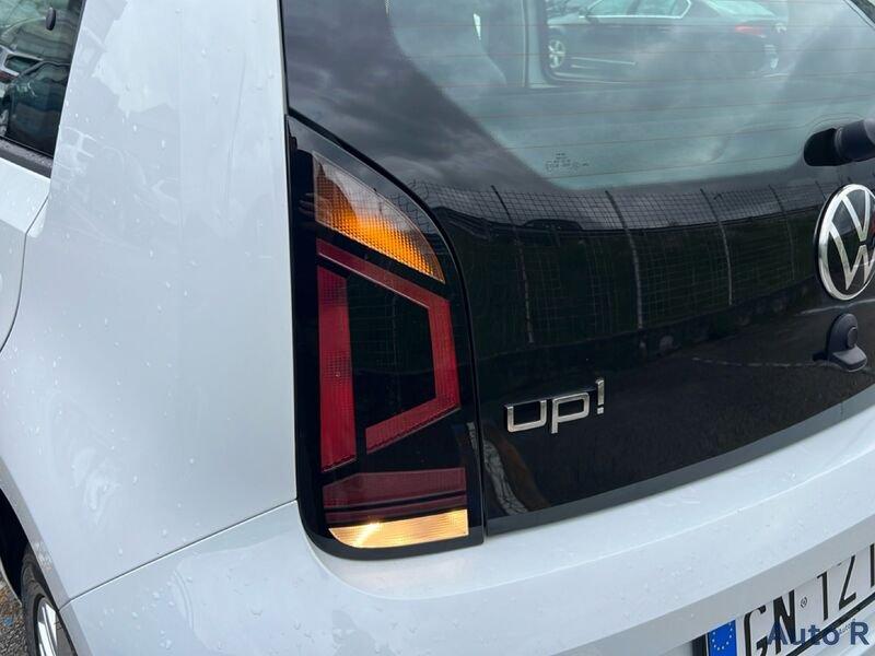 Volkswagen up! 1.0 48kW EVO move up! BMT