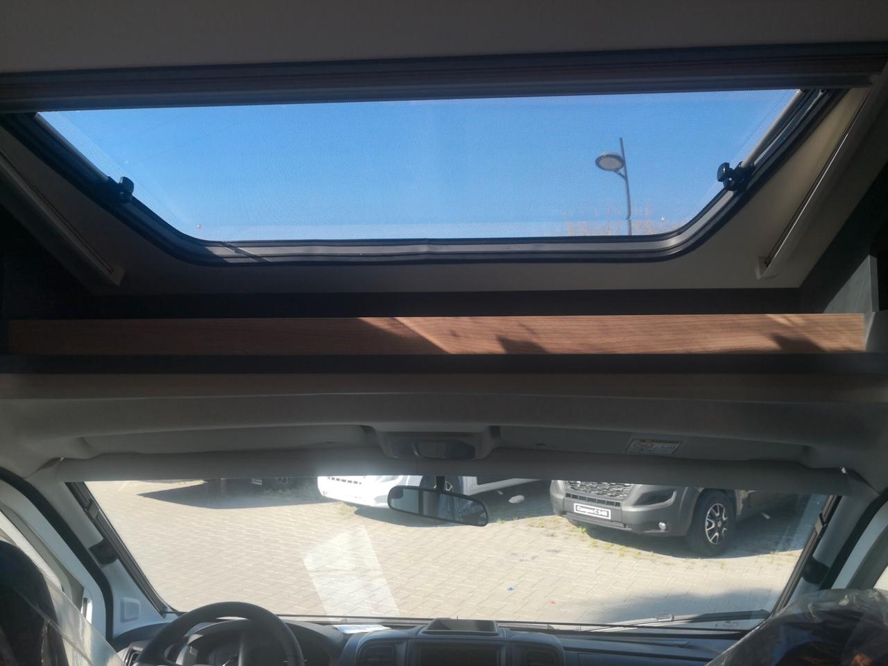 Laika Kosmo L319-Km 0