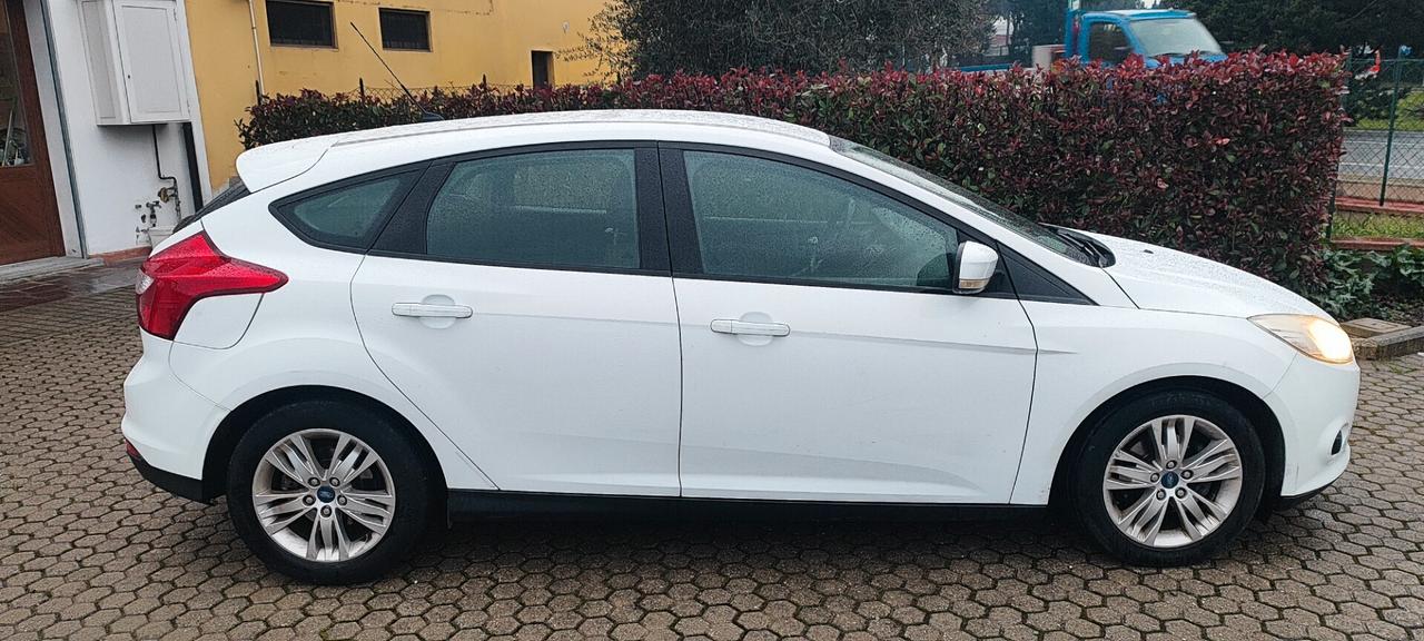 Ford Focus 1.6 TDCi 115 CV