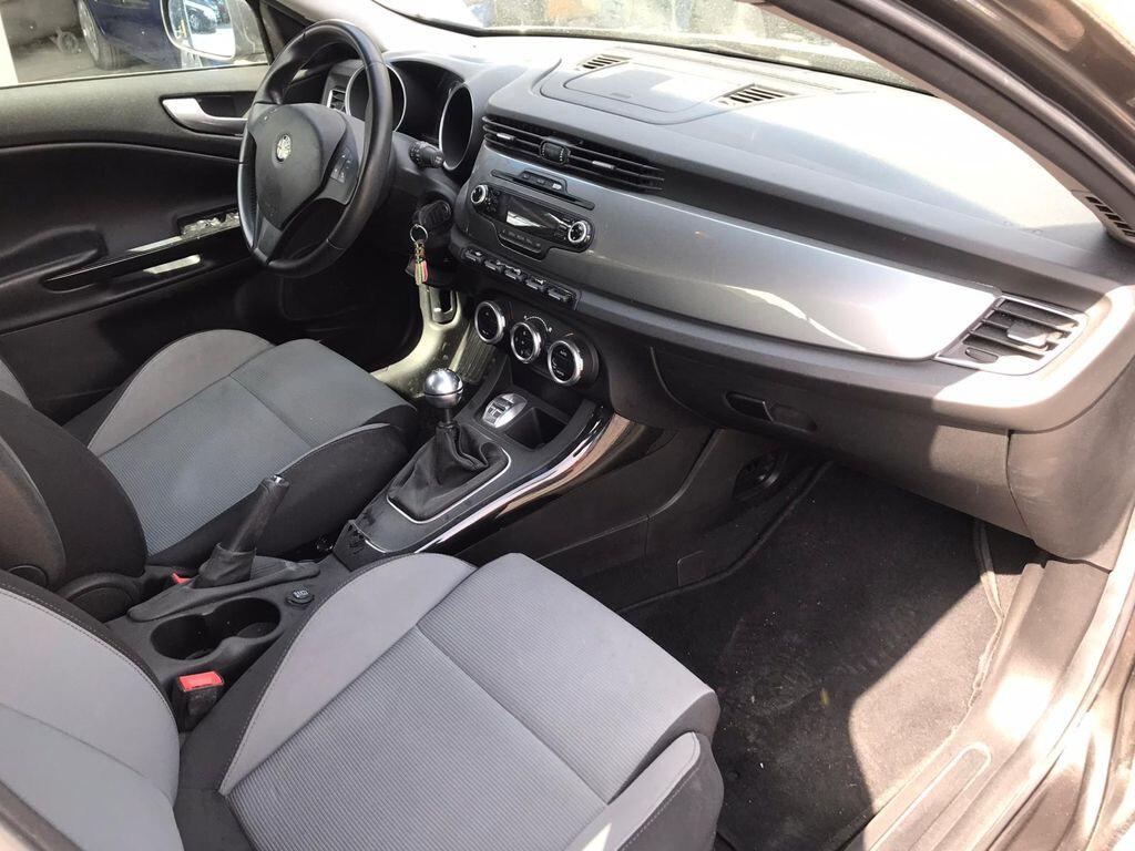 Alfa Romeo Giulietta 1.6 JTDm-2 105 CV Progression