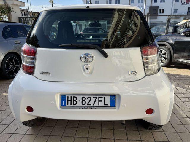 TOYOTA iQ 1.0 Sol cvt