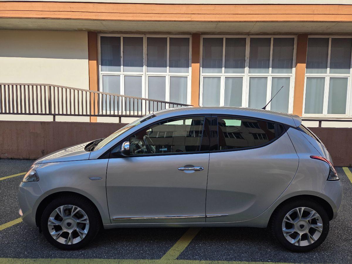 LANCIA - Ypsilon - 1.2 69 CV 5p. S&S Platinum