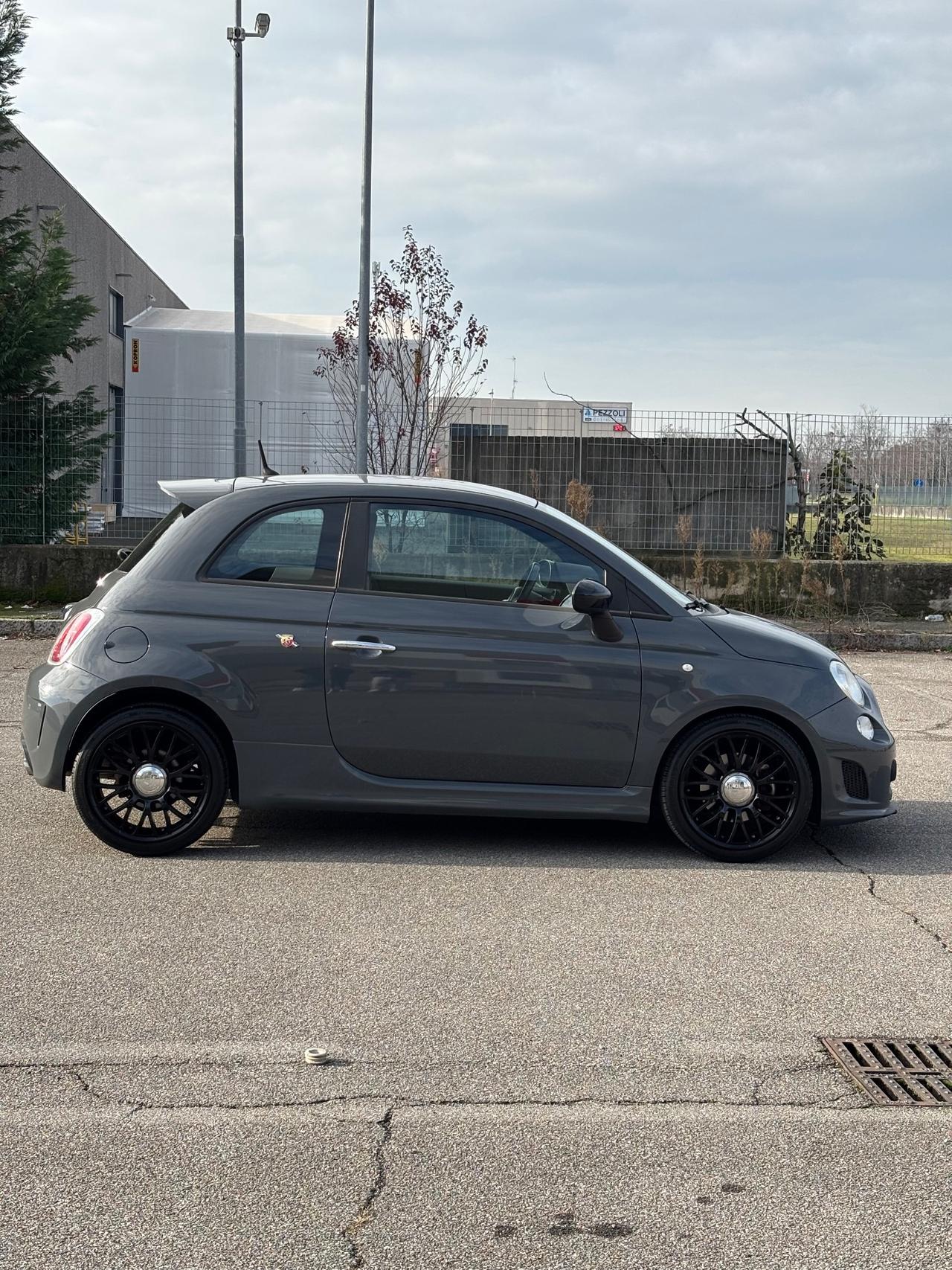 Abarth 595 1.4 Turbo T-Jet 140 CV